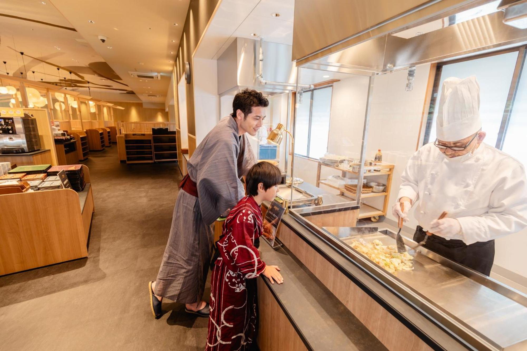 Готель Ooedo Onsen Monogatari Premium Yoshinoya Irokuen Каґа Екстер'єр фото