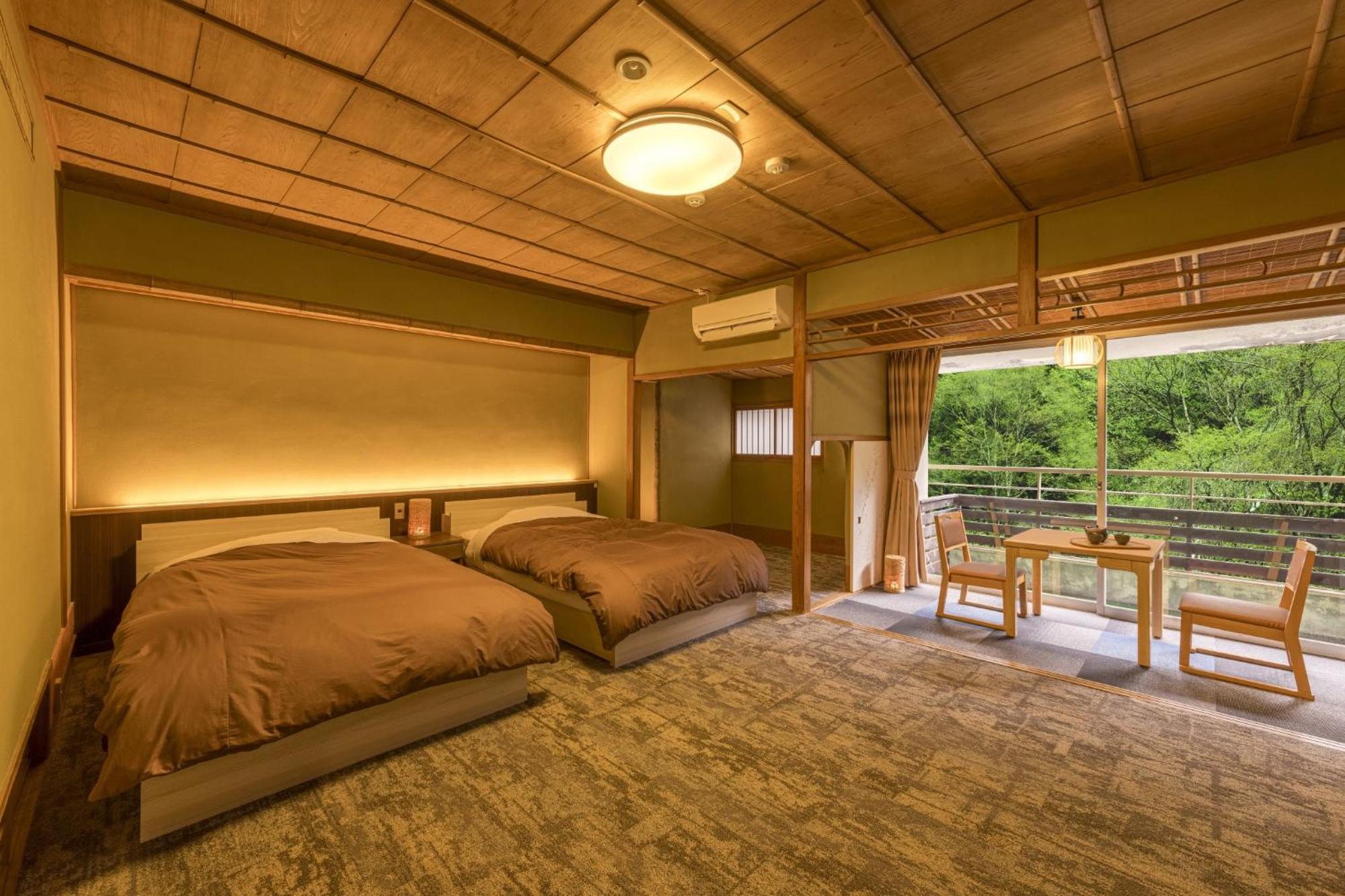 Готель Ooedo Onsen Monogatari Premium Yoshinoya Irokuen Каґа Екстер'єр фото